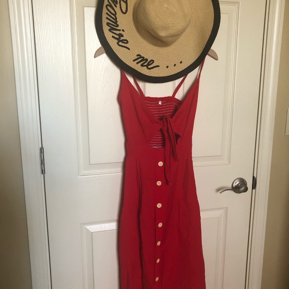 Red sun dress - Picture 4 of 4
